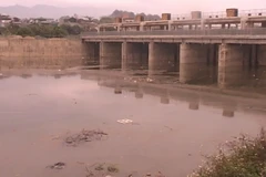 Công trình trăm tỷ bị “bỏ quên” giữa lòng thành phố Điện Biên Phủ