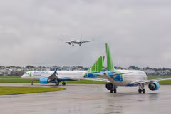 Máy bay của Hãng hàng không Bamboo Airways tại một sân bay nội địa nước ta. (Ảnh: PV/Vietnam+)