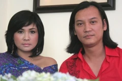 Hai chị em ca sĩ Thanh Lam và Trí Minh cùng tham gia ngày "Nghệ thuật đường phố." (Nguồn: Internet)