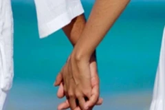 Poster của cuộc thi “Phút Giây nào cho Yêu thương” (Nguồn: Viện Nghiên cứu & Đào tạo Quản trị GAMI)