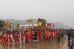 Du khách tấp nập khai mạc lễ hội Tây Thiên Xuân Giáp Ngọ