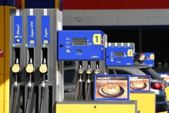 Một trạm bơm xăng tại Essen, Đức. (Ảnh: AFP/TTXVN)