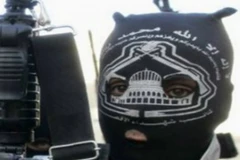 Một tay súng thuộc mạng lưới nhóm khủng bố al-Queada. (Nguồn: AFP)