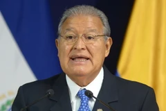 Tổng thống El Salvador Sanchez Ceren phát biểu tại một cuộc họp báo ở thủ đô San Salvador. (Ảnh: AFP/TTXVN)