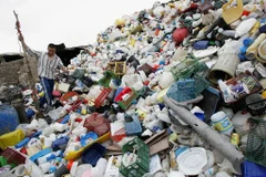 Dự án nhằm biến rác và chất thải sinh hoạt thành điện năng. (Nguồn: AFP)