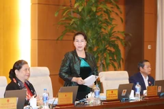 Chủ tịch Quốc hội Nguyễn Thị Kim Ngân phát biểu bế mạc Phiên họp thứ 32 của Ủy ban Thường vụ Quốc hội. (Ảnh: Trọng Đức/TTXVN)