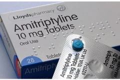 Uống quá liều thuốc chống trầm cảm, bệnh nhân 74 tuổi nguy kịch