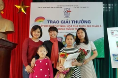 Học sinh giành giải thưởng lớn cuộc thi nhật ký thiếu nhi châu Á