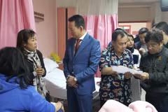 Cảnh sát điều tra tại hiện trường vụ đánh bom ở Giza, Ai Cập ngày 28/12/2018. (Ảnh: THX/ TTXVN)