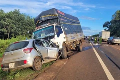 Hiện trường vụ tai nạn. (Ảnh: Hoài Nam/TTXVN)