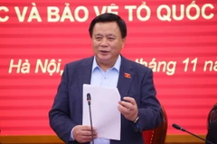 Giáo sư-Tiến sỹ Nguyễn Xuân Thắng, Ủy viên Bộ Chính trị, Giám đốc Học viện Chính trị Quốc gia Hồ Chí Minh, Chủ tịch Hội đồng Lý luận Trung ương, Chủ nhiệm Chương trình KX.02/21-25 phát biểu khai mạc hội thảo. (Ảnh: Văn Điệp/TTXVN)