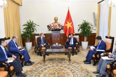 Phó Thủ tướng, Bộ trưởng Ngoại giao Bùi Thanh Sơn tiếp Đại sứ Cộng hòa Azerbaijan. (Nguồn: Báo Điện tử Chính phủ)