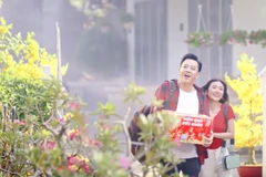 Không còn chuyện trốn Tết như mọi năm, MV Món quà tặng cha đánh dấu ước muốn về nhà của giới trẻ trong dịp Tết năm nay.