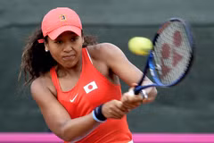 Siêu sao quần vợt Naomi Osaka, người có quốc tịch Nhật Bản và Mỹ, đã chọn quốc tịch Nhật Bản trước khi bước sang tuổi 22 vào năm 2019. (Ảnh: AFP/TTXVN)