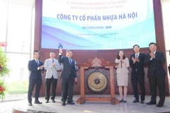 Cổ phiếu Công ty cổ phần Nhựa Hà Nội chính thức niêm yết trên HOSE