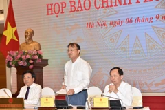 Thứ trưởng Bộ Công Thương Đỗ Thắng Hải thông tin tại phiên họp báo Chính phủ tối 6/9. (Ảnh: Đức Duy/Vietnam+)