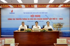 Đoàn Chủ tịch điều hành hội nghị. (Ảnh: PV/Vietnam+)