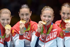 Tổng thống Nga Putin chào đón đoàn Olympic trở về như người hùng