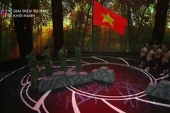 Xúc động với phần trình bày bài quốc ca trong "Giai điệu tự hào"