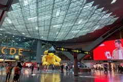 Hành khách ở sân bay quốc tế Hamad ở Doha (Qatar). (Nguồn: hindustantimes.com)