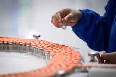 Vaccine ngừa COVID-19 của công ty Trung Quốc Sinovac. (Ảnh: AFP/TTXVN)
