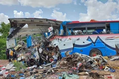 Chiếc xe buýt gặp nạn. (Nguồn: trtworld.com)