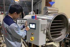 Một chiếc máy sấy do anh Tư thiết kế. (Nguồn: baothanhhoa.vn)