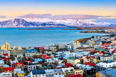 Nhiệt độ Trái Đất không ngừng ấm lên đã khiến diện tích bề mặt băng tại Iceland trong năm 2019 giảm xuống còn 10.400 km2. (Nguồn: azamara.com)