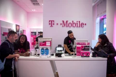 Tổng diện tích phủ sóng mạng 5G của T-Mobile hiện vào khoảng 4,1 triệu km2 với 295 triệu người dùng. (Nguồn: wsj.com)