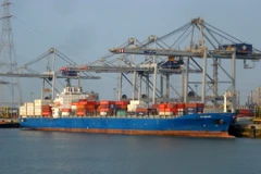 Tàu chở hàng MV Mozart. (Ảnh: Wikimedia)