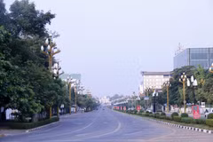 Nhiều tỉnh thành ở Lào ghi nhận thêm các ca mắc COVID-19