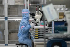 Dây chuyền sản xuất chip của Lasertec. (Ảnh: SCMP)