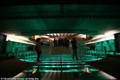 Du khách tham quan Công trình 816. (Nguồn: Getty Images)