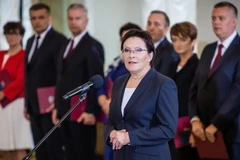 Chính phủ mới của Ba Lan vượt qua bỏ phiếu tín nhiệm tại Hạ viện