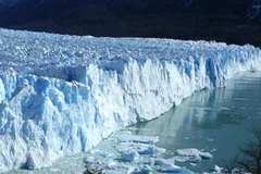 Cảnh báo nguy cơ các dòng sông băng ở Peru biến mất