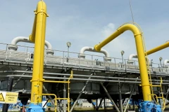 Ukraine chấp nhận mức giá khí đốt 385 USD mà Nga đưa ra