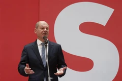 Ông Olaf Scholz, phát biểu tại trụ sở đảng ở Berlin, sau khi kết quả cuộc bầu cử Quốc hội khóa 20 được công bố, ngày 27/9. (Ảnh: AFP/TTXVN)