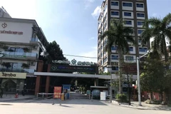 Bệnh viện đa khoa Hợp Lực, Thanh Hóa bị phong tỏa do có ca dương tính với COVID-19. (Ảnh: Nguyễn Nam/TTXVN)