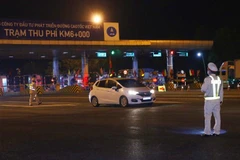 Phương tiện giao thông trên tuyến cao tốc Nội Bài-Lào Cai. (Ảnh: Doãn Tấn/TTXVN)