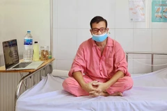 Lữ Đắc Long điều trị COVID tại Bệnh viện Chợ Rẫy. (Nguồn: tuoitre.vn)