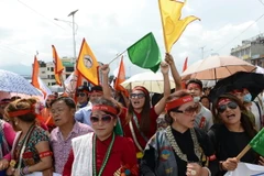 Người biểu tình tại Kathmandu ngày 26/8. (Ảnh: AFP/TTXVN)