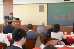 Quanh cảnh làm việc tại diễn đàn. (Ảnh: Lê Hoàng/Vietnam+)