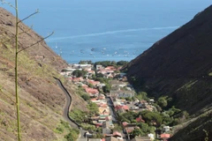 Sắp có chuyến tới hòn đảo nơi Napoleon từng bị lưu đày