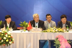 Thượng tướng Nguyễn Chí Vịnh, Thứ trưởng Bộ Quốc phòng phát biểu tại hội nghị. (Ảnh: Dương Giang/TTXVN)