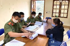 Một đối tượng thông tin sai sự thật về dịch COVID-19 ở huyện Bắc Mê, tỉnh Hà Giang bị xử phạt. (Ảnh minh họa: Nguyễn Lân/TTXVN)