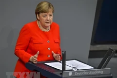 Thủ tướng Đức Angela Merkel phát biểu tại phiên họp Quốc hội ở Berlin. (Ảnh: AFP/TTXVN)