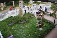 Nhóm thanh niên hành hung anh P. (Ảnh trích xuất từ camera).