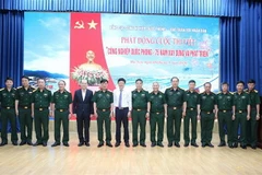 Các đại biểu tại buổi lễ phát động. (Ảnh: Dương Giang/TTXVN)