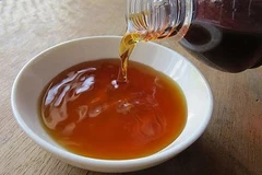 Xử phạt 4 doanh nghiệp sản xuất nước mắm dùng phụ gia không được phép