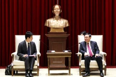 Bí thư Thành ủy Vương Đình Huệ tiếp Tổng Giám đốc Công ty TNHH AeonMall Việt Nam. (Nguồn: hanoi.gov.vn)